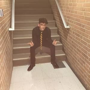 Meet your Posher, Gustavo